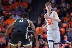 Illinois vs Iowa Prediction 3/13/25 College Basketball Picks Today