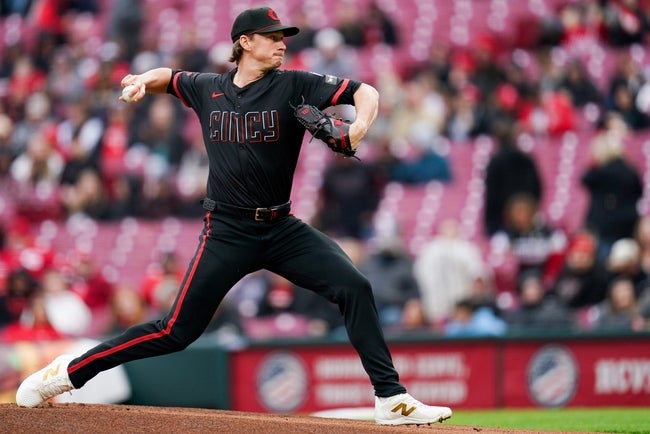 Reds vs Mariners Prediction 4/17/25 MLB Picks Today